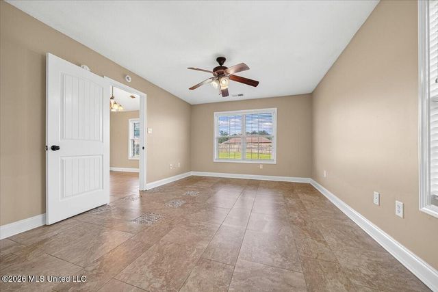 7744 Woodridge Drive, Southaven, MS 38672