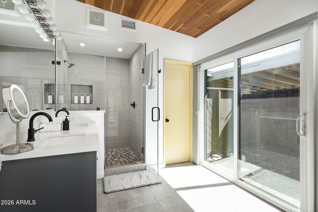 2649 N 68th Street, Scottsdale, AZ 85257
