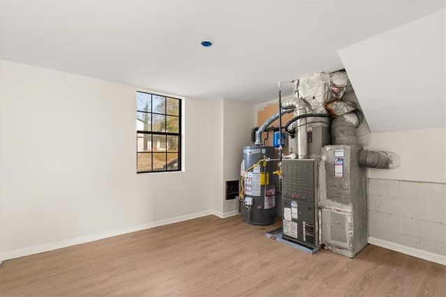 4933 Park West Drive, Stone Mountain, GA 30088