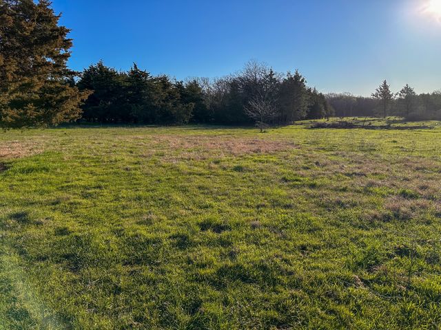 000 CR-2245, Ivanhoe, TX 75447