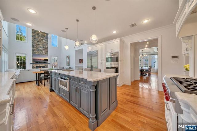 15 Eric Place, Demarest, NJ 07627