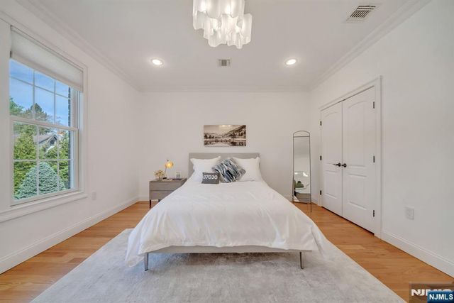 15 Eric Place, Demarest, NJ 07627