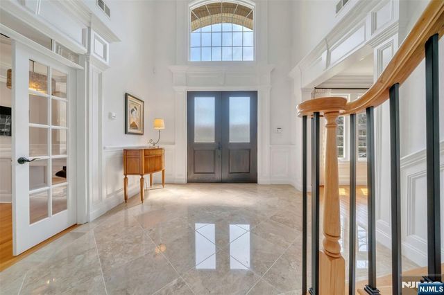 15 Eric Place, Demarest, NJ 07627