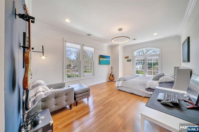 15 Eric Place, Demarest, NJ 07627