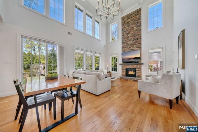 15 Eric Place, Demarest, NJ 07627