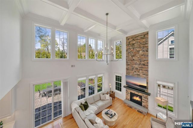 15 Eric Place, Demarest, NJ 07627