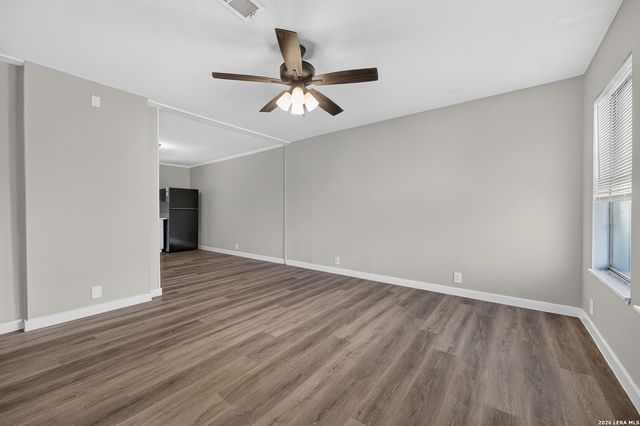 425 San Blas, San Antonio, TX 78214