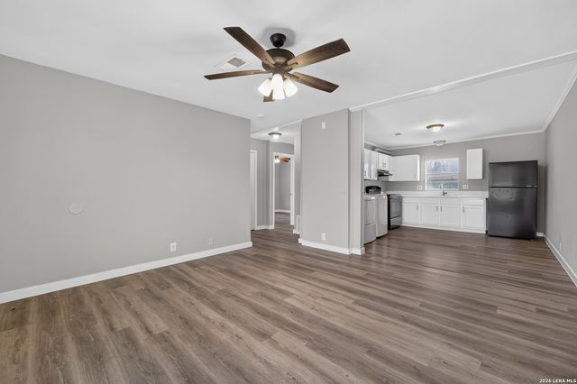 425 San Blas, San Antonio, TX 78214