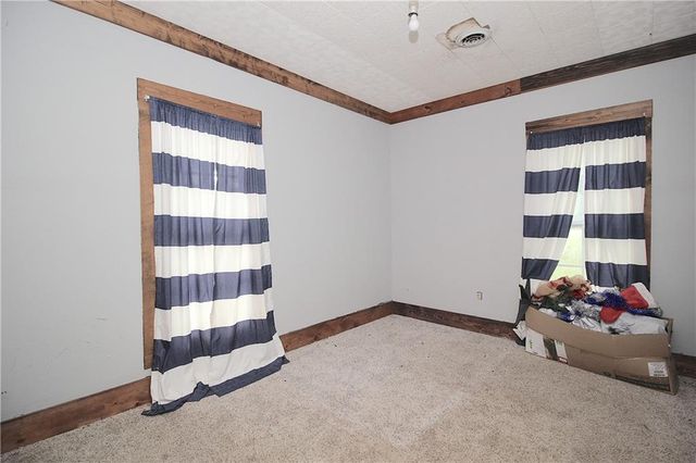 102 Garrison Avenue, Westphalia, KS 66093