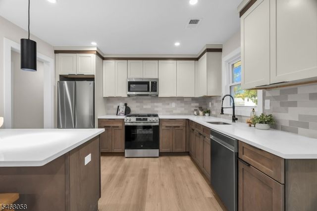 6 Diven St, Springfield Twp., NJ 07081