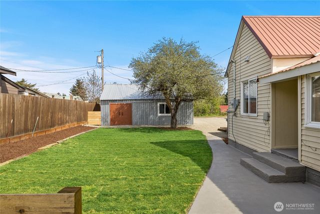 108 Yakima Avenue, Cle Elum, WA 98922