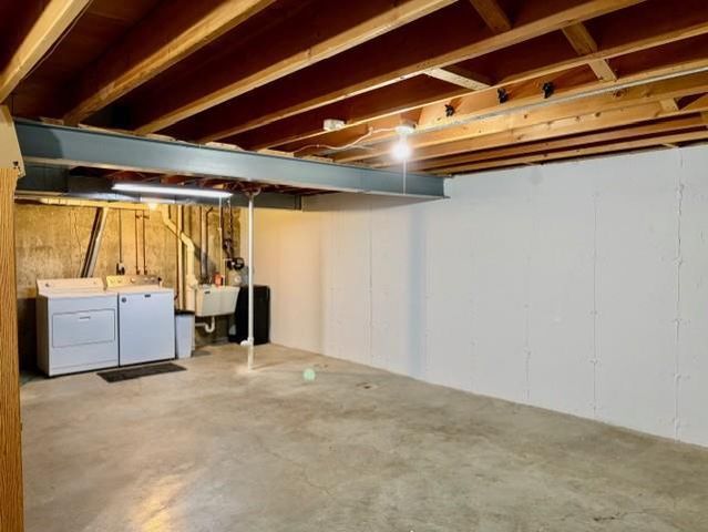 2552 Liberty Lane, Janesville, WI 53545