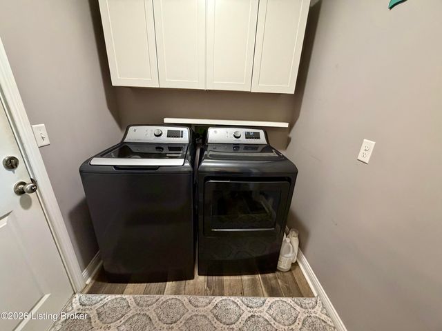 120 Lillian Ct, Shepherdsville, KY 40165