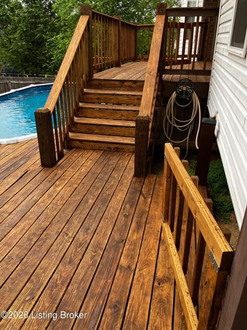 120 Lillian Ct, Shepherdsville, KY 40165