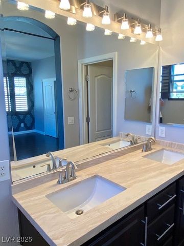 11238 Star Lily Street, Las Vegas, NV 89141