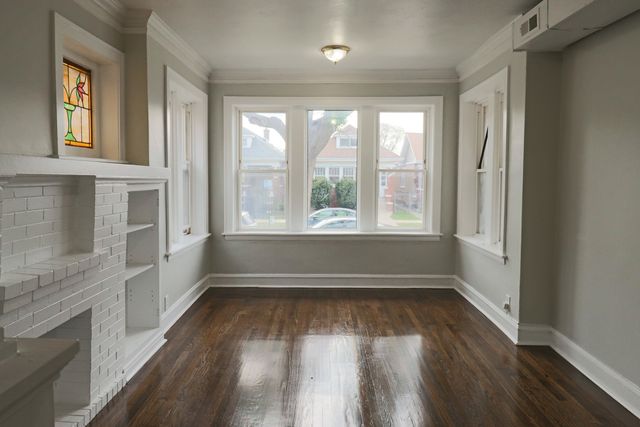 6633 S Campbell Avenue 1, Chicago, IL 60629