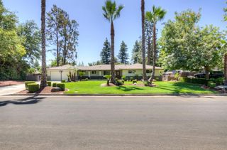 2553 W Scott Avenue, Fresno, CA 93711