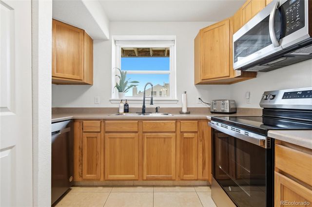 17285 E Ford Drive, Aurora, CO 80017