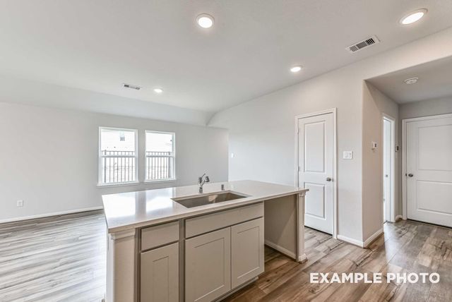 115 Sabinal Lane, Dayton, TX 77535