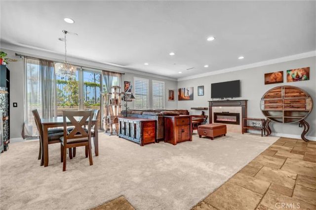 1009 El Paseo, Lake Forest, CA 92610