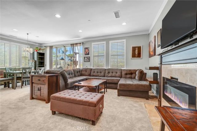 1009 El Paseo, Lake Forest, CA 92610