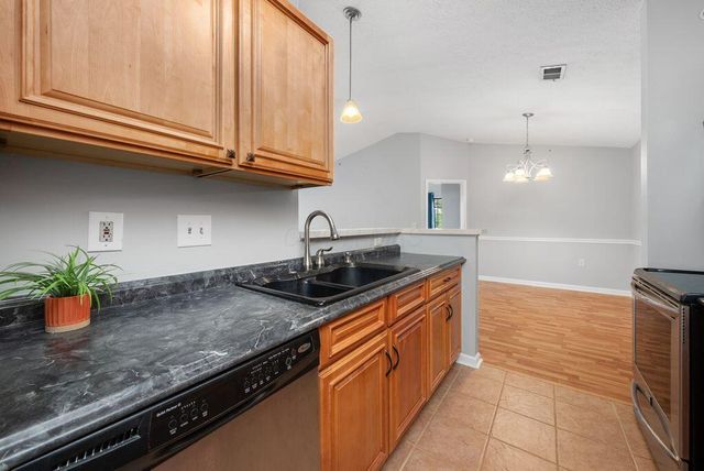 6823 Meadow Creek Drive, 309, Columbus, OH 43235