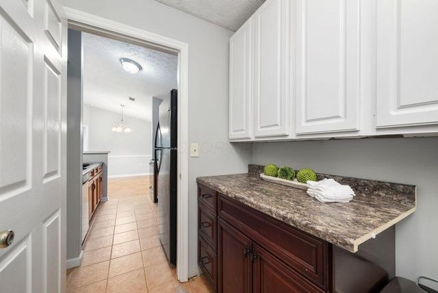 6823 Meadow Creek Drive, 309, Columbus, OH 43235