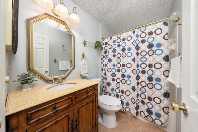 6823 Meadow Creek Drive, 309, Columbus, OH 43235