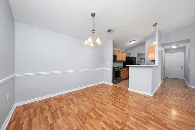 6823 Meadow Creek Drive, 309, Columbus, OH 43235