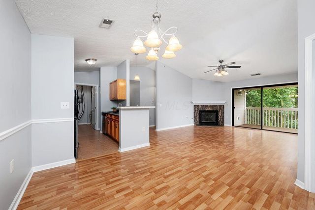 6823 Meadow Creek Drive, 309, Columbus, OH 43235