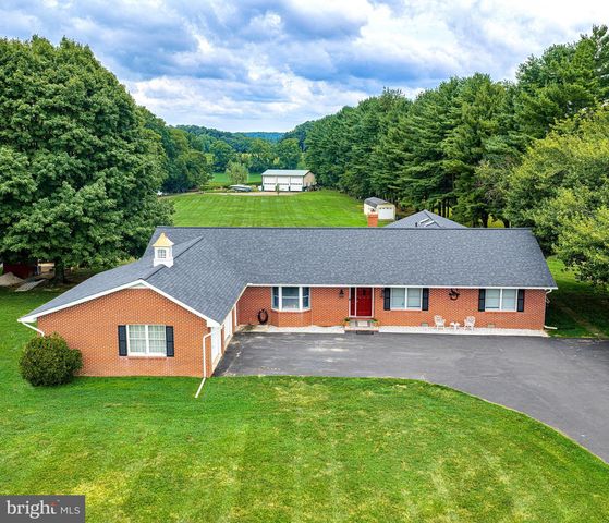 2625 BRADENBAUGH RD, White Hall, MD 21161