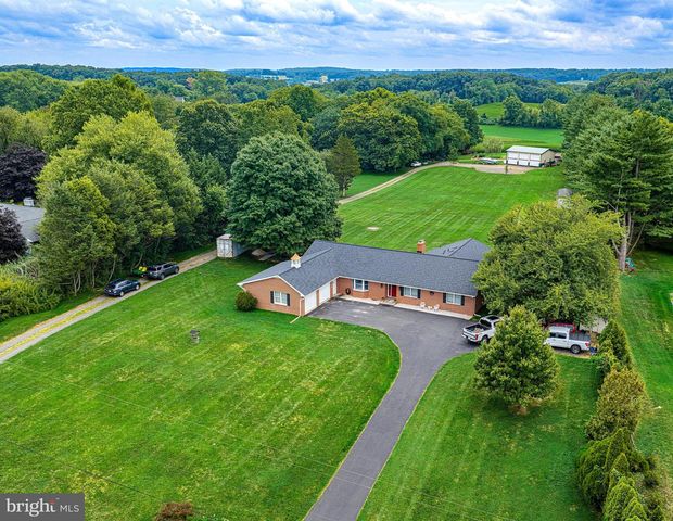 2625 BRADENBAUGH RD, White Hall, MD 21161