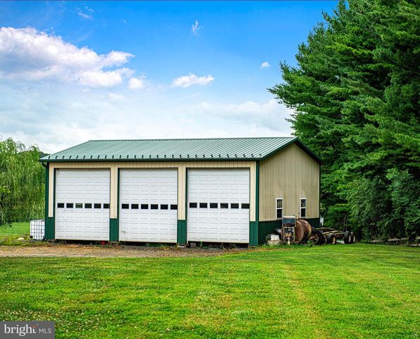 2625 BRADENBAUGH RD, White Hall, MD 21161