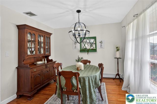 1933 Johnston Drive, Bethlehem City, PA 18017