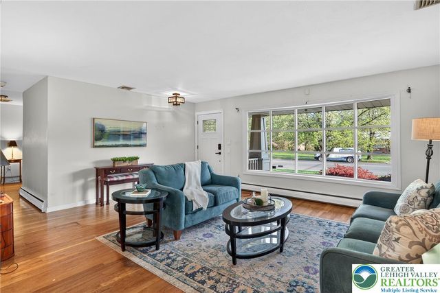 1933 Johnston Drive, Bethlehem City, PA 18017