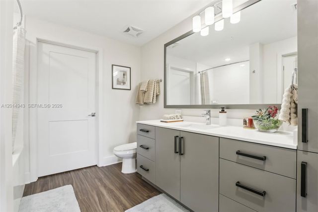 9030 SW 158th Ave 8-209, Miami, FL 33196