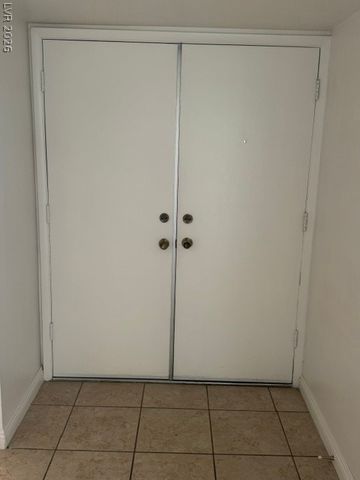 2674 San Martin Court, Las Vegas, NV 89121