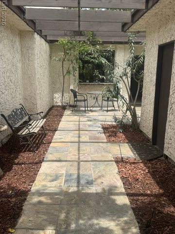 2674 San Martin Court, Las Vegas, NV 89121
