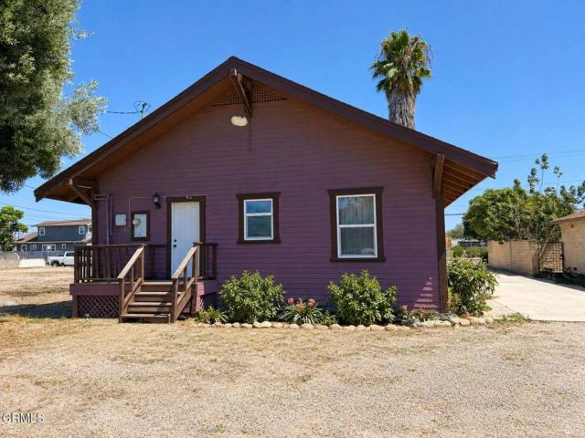 1239 S C Street, Oxnard, CA 93033