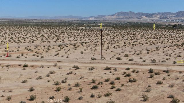 72300 Valle Vista Road, 29 Palms, CA 92277
