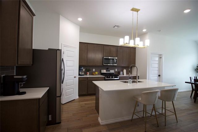 9040 NW 149th Terrace, Yukon, OK 73099