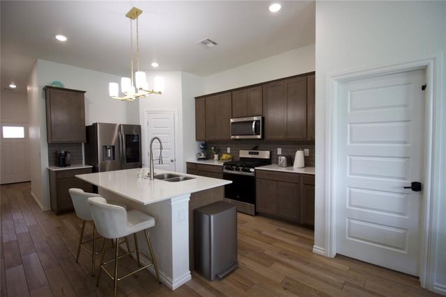 9040 NW 149th Terrace, Yukon, OK 73099