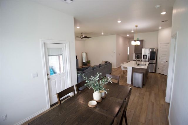 9040 NW 149th Terrace, Yukon, OK 73099