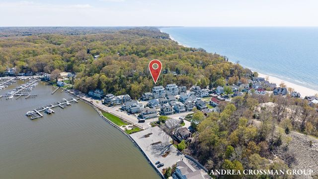 2378 Sunset Walk, Macatawa, MI 49434