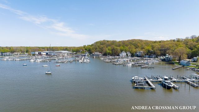 2378 Sunset Walk, Macatawa, MI 49434