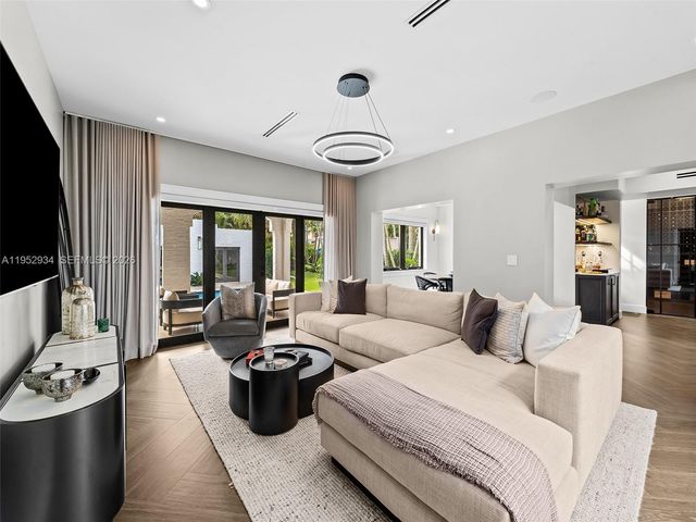 1236 Obispo Ave, Coral Gables, FL 33134