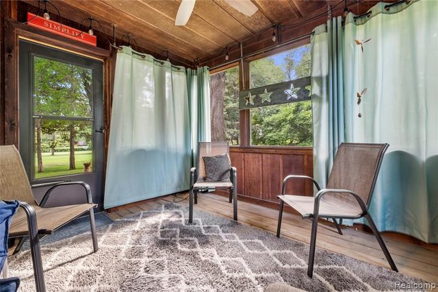 6180 Meyer Avenue, Brighton, MI 48116