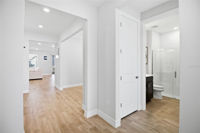 2682 MIDSWEET AVENUE, St Cloud, FL 34772