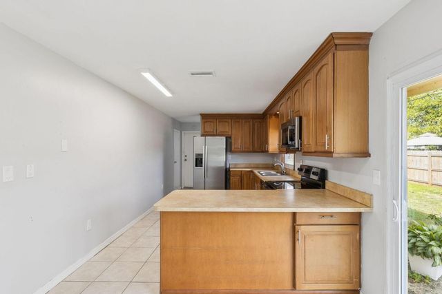 9199 Lantern Drive, Lake Worth, FL 33467