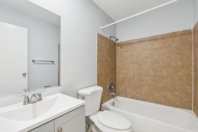 9199 Lantern Drive, Lake Worth, FL 33467